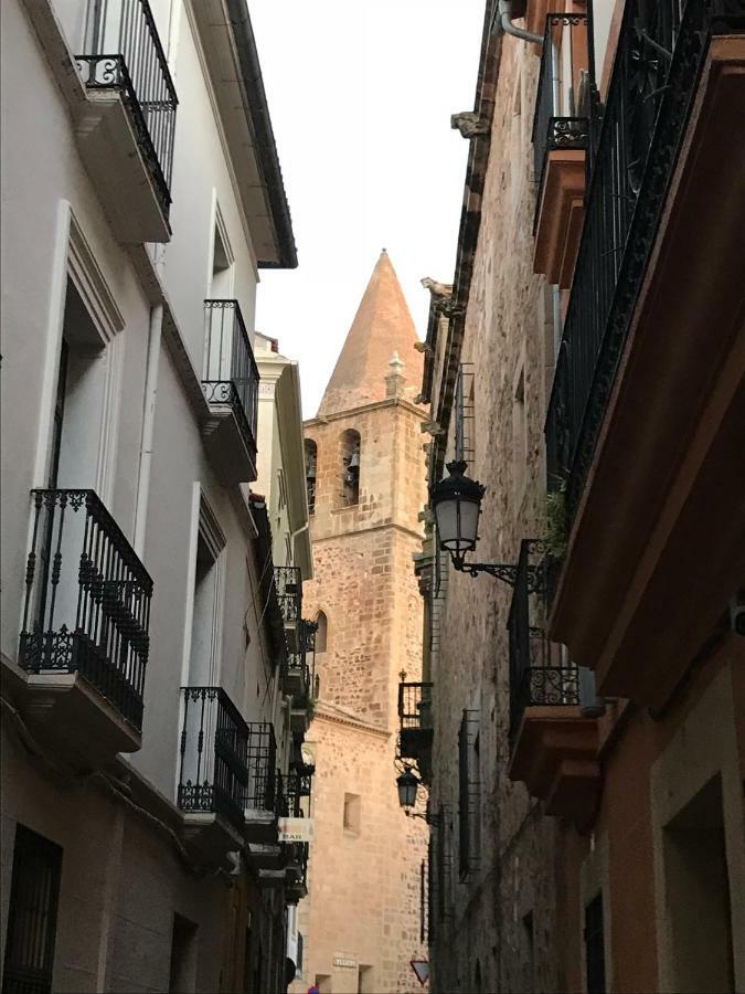 Adama Apartamento Turistico Касерес Екстер'єр фото